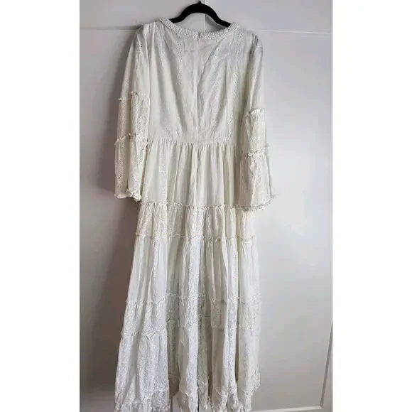 $910 ALEXIS Hedda Embellished Eyelet Maxi Dress Gown Sz XS Boho Bridal R… - Picture 10 of 16